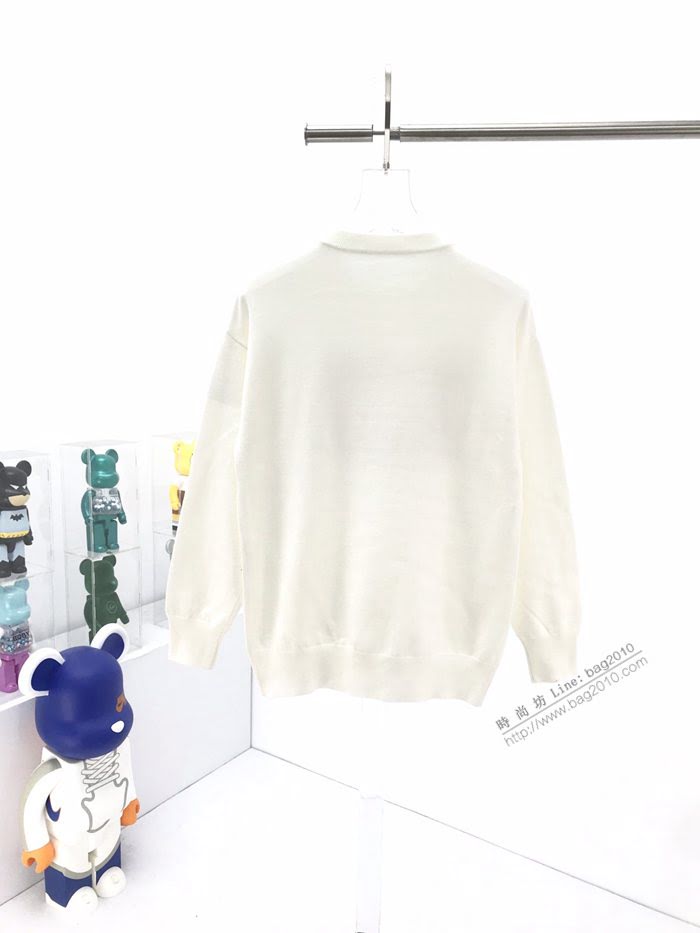 Versace男裝 範思哲20SS秋冬新款刺繡花卉字母針織毛衣  ydi3513